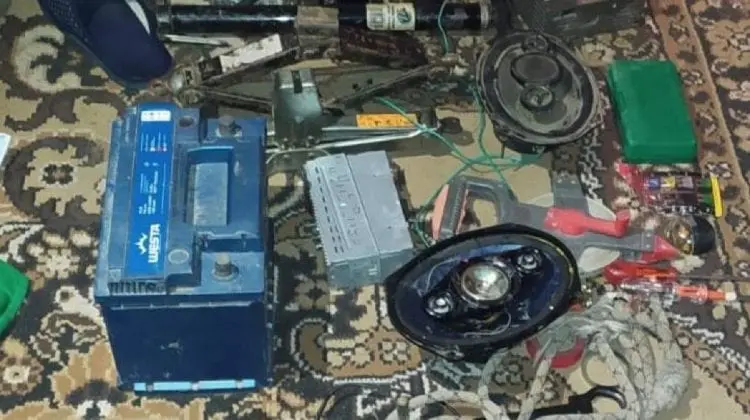 Ziua lucrau, iar noaptea furau. Trei tineri riscă să fie condamnați pentru hoție (FOTO)