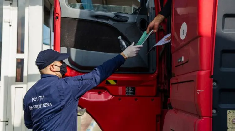 Mergea din Turcia spre Rusia, iar la intrarea în Moldova a rămas fără camion. I s-a întâmplat unui tânăr din Vulcănești