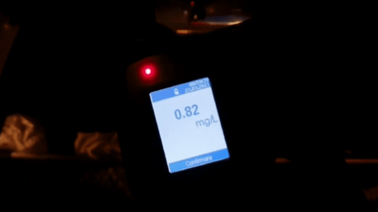 Încă o șoferiță stopată la volan în stare de ebrietate. Aceasta avea concentrația de 0,82 mg/l în aerul expirat
