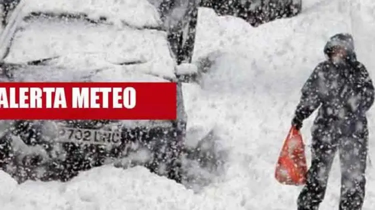 Alertă! Se schimbă vremea. Meteorologii au emis două coduri