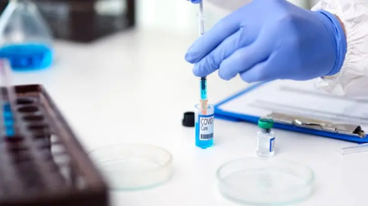 O țară din UE, campioană la vaccinare. Folosește Sinopharm și Sputnik V