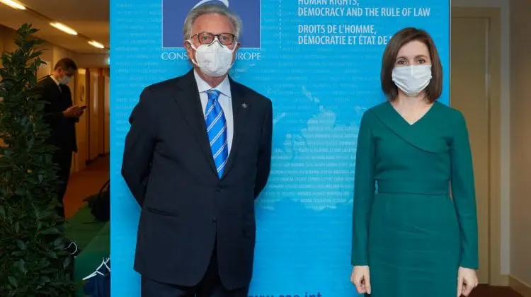 Maia Sandu s-a întâlnit la Strasbourg cu președintele Comisiei de la Veneția. I-a comunicat prioritățile Președinției