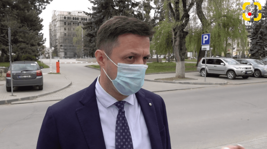 (VIDEO) Membrii CEC „în vizită” la Președinție. În capul mesei – alegerile parlamentare anticipate