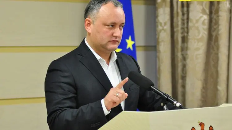 Dodon, cu avertizări: Parlamentul nu va recunoaște decizia de azi a Curții Constituționale