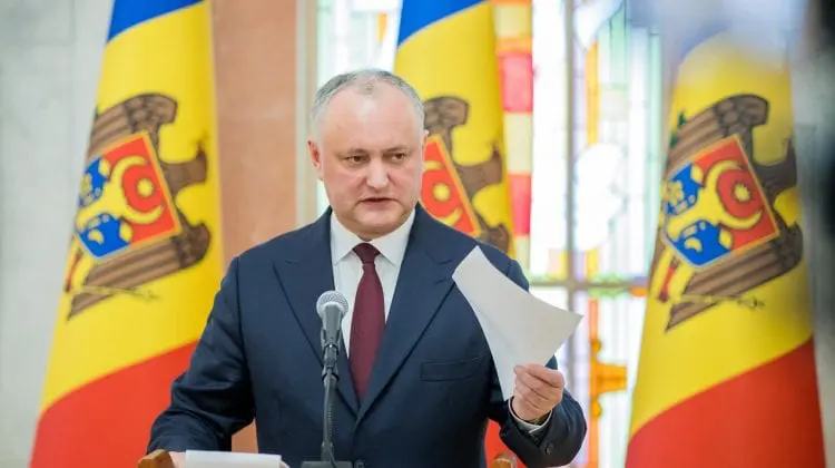Dodon vine cu un apel către Maia Sandu și aduce învinuiri „unor factori externi”. Ce recomandă liderul PSRM