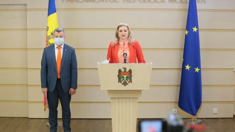 Proiect Platforma „Pentru Moldova”: Salariile angajaților din sistemul public de sănătate ar putea crește cu 40 la sută