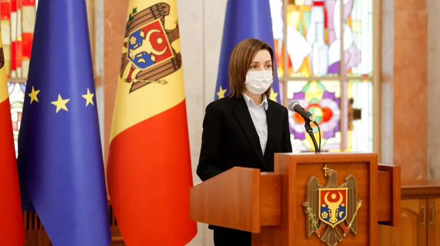 Maia Sandu se va imuniza în rând cu populația. A anunțat și ce vaccin va folosi