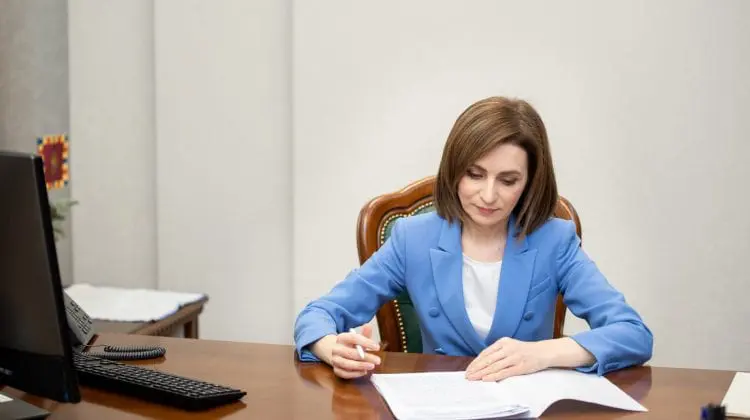 (DOC) „Oamenii lui Dodon”, excluși de Maia Sandu din Comisia pentru problemele cetățeniei și acordării de azil politic