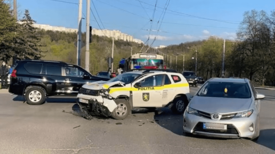 GRAV! 62 de accidente rutiere produse în ultimele 24 de ore. O mașină a poliției, accidentată