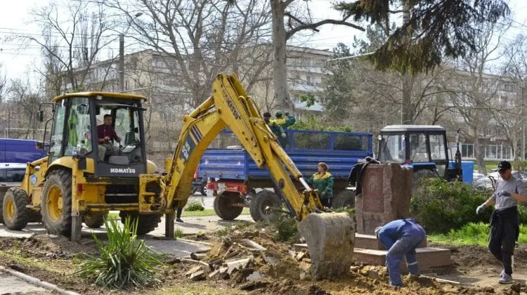 (FOTO) Sectorul Buiucani se modernizează. Ce trotuare vor fi reabilitate