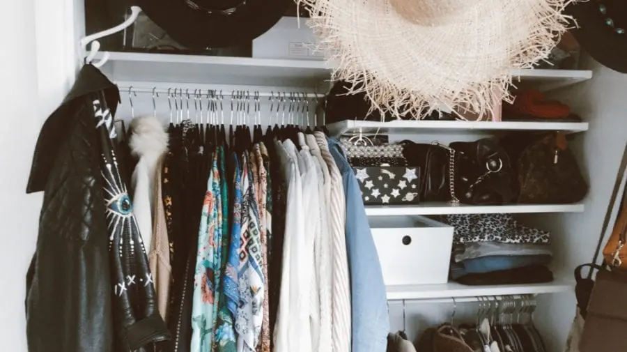 Este timpul să eliberați garderoba! Cum să puneți corect hainele de iarnă la păstrat