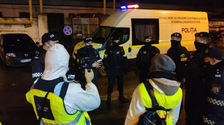 Primul episod de 24 FRONT LINE – la R LIVE TV: Un reality-show unic despre munca medicilor și polițiștilor