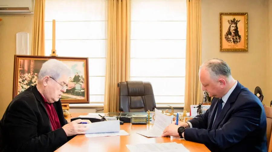 Au fost și din cei care s-au opus. Un deputat PSRM afirmă că nu toți socialiștii sunt încântați de „mariajul” PSRM-PCRM