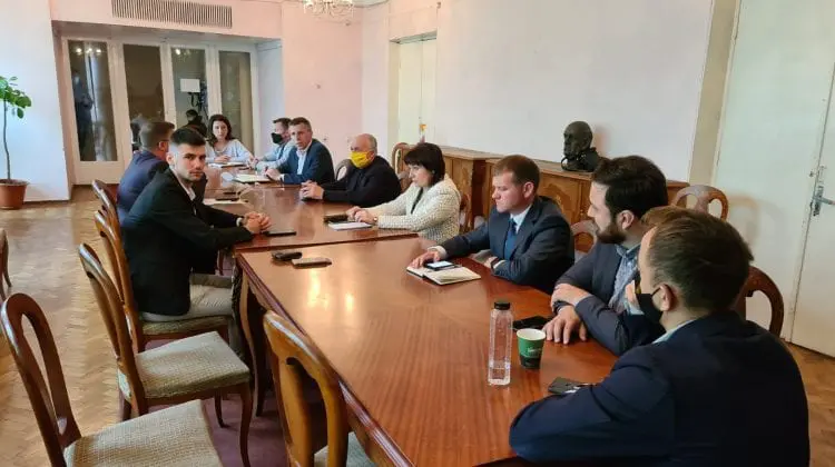 USB și PL au mers la negocieri cu AUR: „Există dialog, există o speranță”