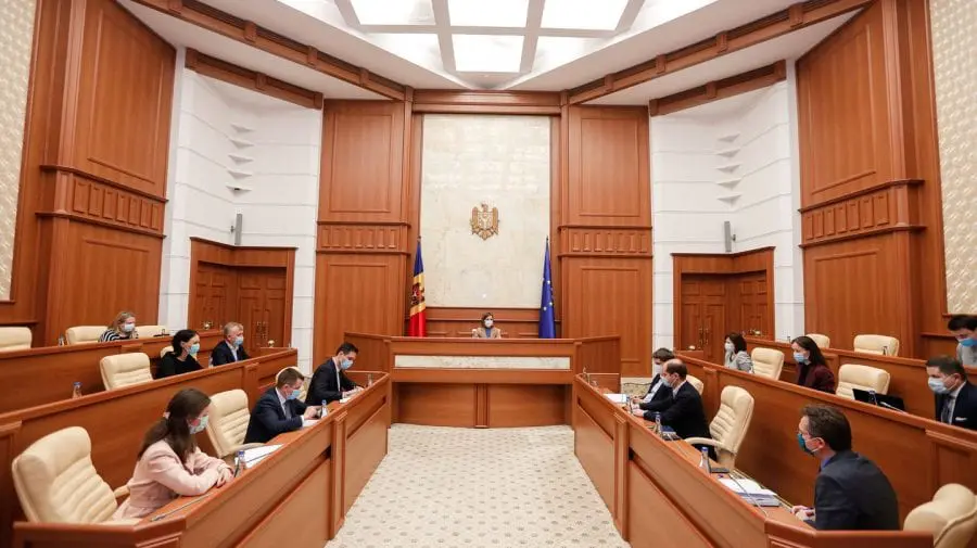 Ședință la Președinție: Soluționarea problemei dependenței de energie electrică dintr-o singură sursă