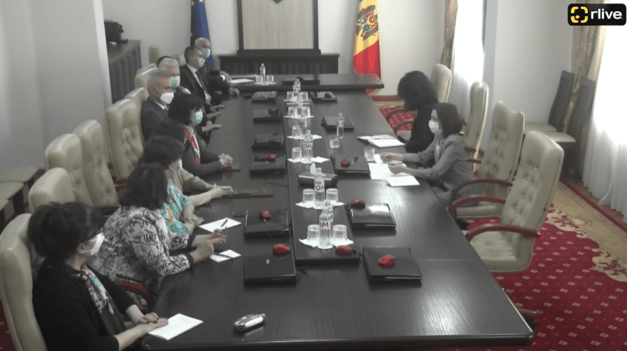 (VIDEO) Surpriza la CSM! Maia Sandu, în vizită la magistrații Consiliului Superior al Magistraturii