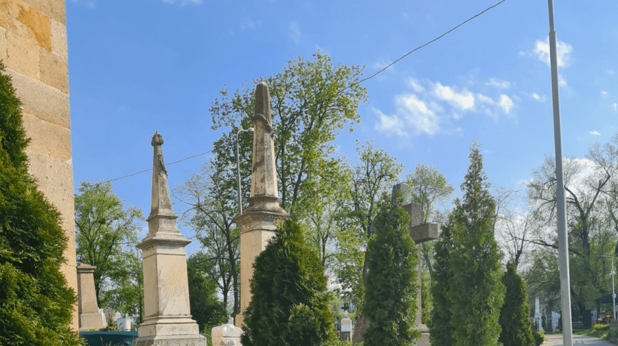 Directoarea întreprinderii Capitalei „Combinatul Servicii Funerare” îndeamnă oamenii să nu vină de Blajini în cimitire