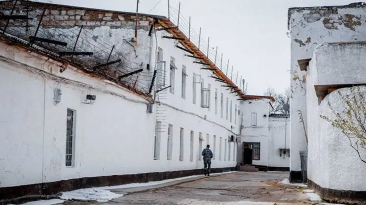 Avocatul Poporului, despre condițiile din Penitenciarul nr. 13: Peste 860 de persoane, pe un plafon de 570 de locuri
