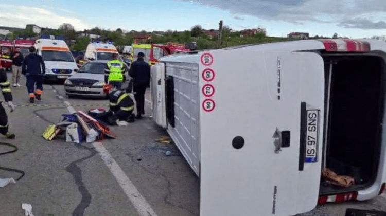 (VIDEO 18+) Accident grav lângă Iași! Printre răniți, tineri din Republica Moldova