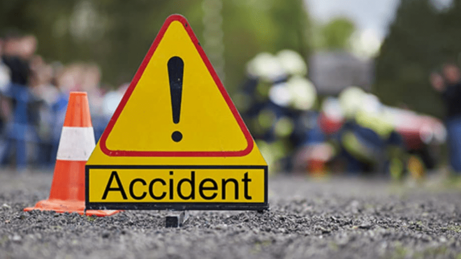 (FOTO) Accident în raionul Hîncești. Victima a fost transportată la spital
