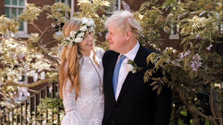 (FOTO) Boris Johnson s-a căsătorit în secret! Cine este soţia premierului britanic