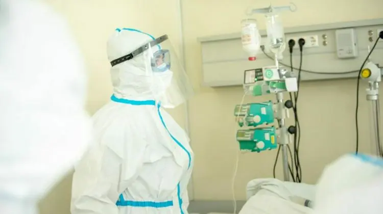Duminica NEAGRĂ. Alte peste 40 de decese provocate de COVID-19 și peste 440 de infectați
