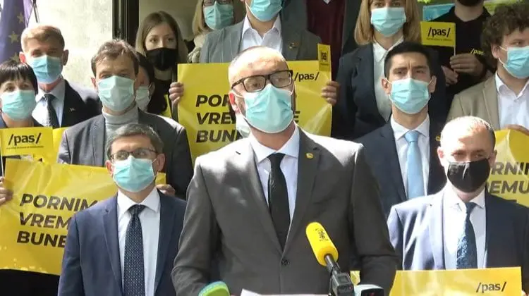 Reacția PAS după retragerea Natei Albot din cursa electorală: „Nata e o luptătoare, regretăm atacurile asupra ei”