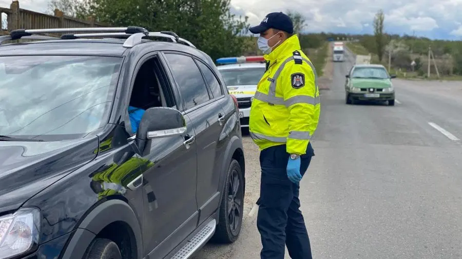 Peste 2 mii de conducători, prinși pe picior greșit în weekend! Ce încălcări au comis