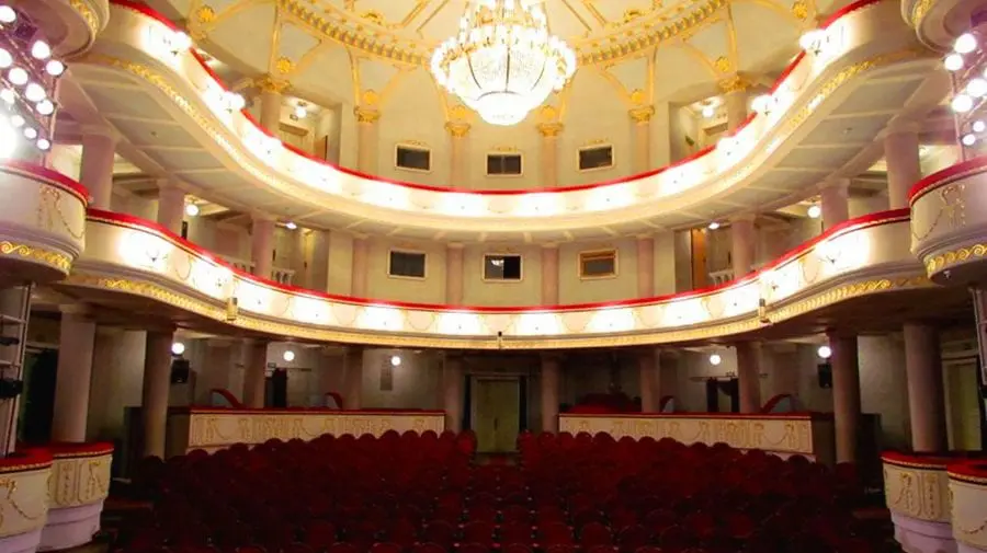 Hai la teatru! Spectacolele care vor fi jucate în scenele teatrelor din Capitală, în acest weekend