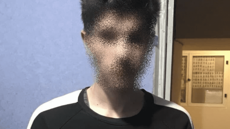 (FOTO) Individ din Capitală, pe mâna carabinierilor. Acesta avea asupra sa două pachețele cu droguri