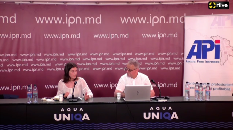VIDEO Unii îi ridică în slăvi, alții „îi calcă în picioare”! Cum au reflectat jurnaliștii până acum campania electorală
