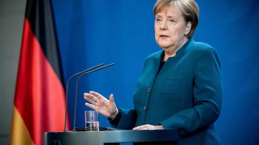 Angela Merkel amestecă vaccinurile. După prima doză de AstraZeneca, cancelarul german a făcut rapelul cu un alt vaccin