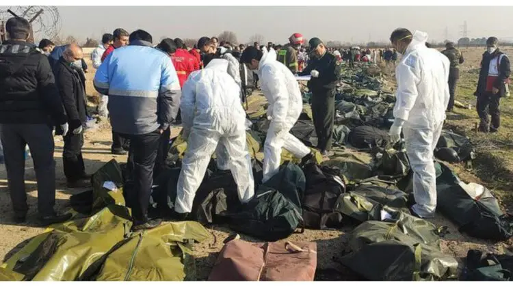 Raport: Iranul nu a făcut-o intenționat atunci când a doborât în 2020 un avion cu 176 de cetățeni la bord