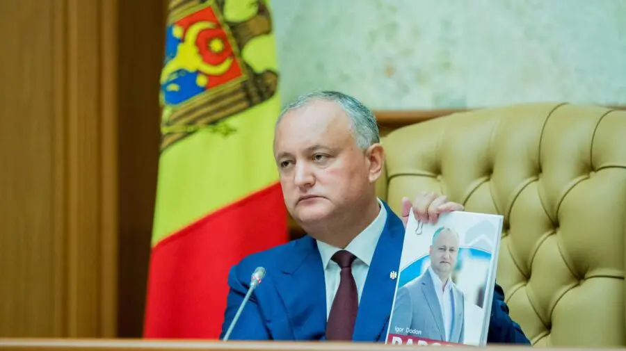 PSRM va da în judecată un ziar german și presa noastră, după ce au scris cu cât a fianțat Kremlinul campania lui Dodon