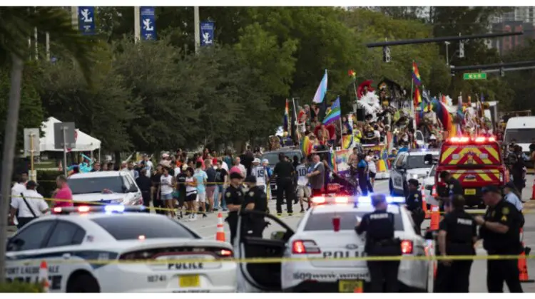 Incident cu victime la marșul LGBT din Florida. Un camion a intrat în participanții mitingului