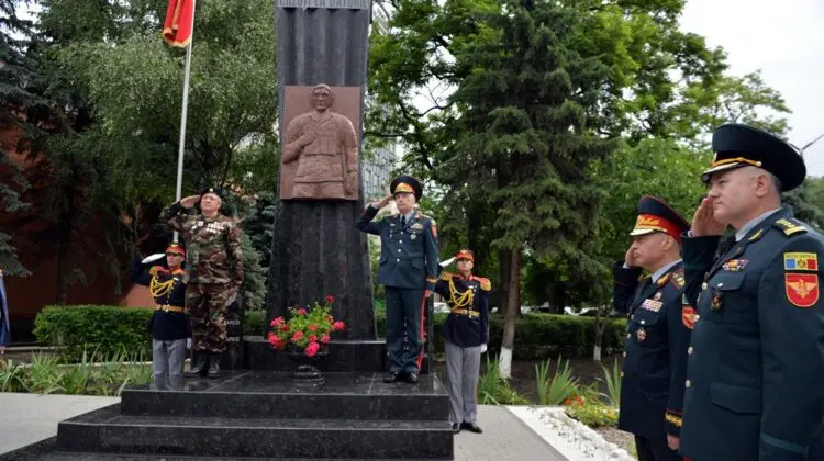 Martirii neamului. Memorie veșnică celor care au decedat în Războiul de la Nistru. Un monument a fost edificat la Bălți