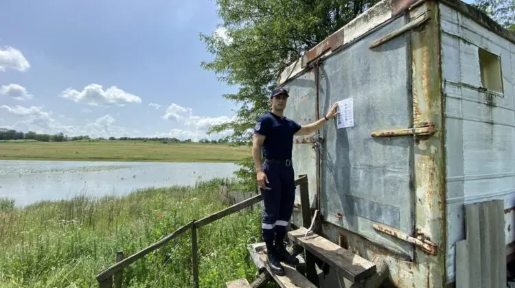 FOTO Campanie de prevenire a înecurilor în raioanele țării, inițiată de IGSU. Cetățenii sunt informați despre riscuri