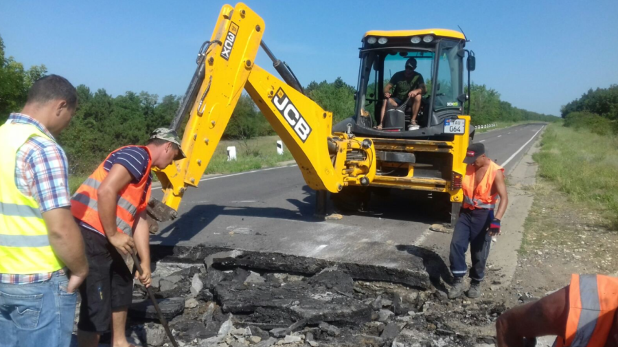 Conducători auto, atenție! Drumurile naționale ar putea avea de suferit în perioada caniculară. Despre ce este vorba