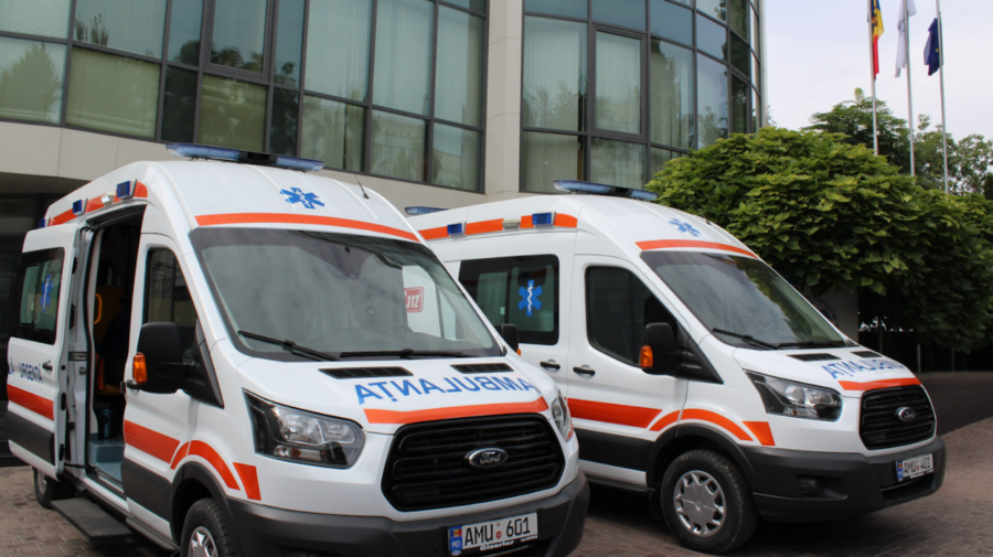 Doi bărbați din Telenești au murit intoxicați. Ar fi consumat o substanță lichidă de culoare roz, găsită pe imaș
