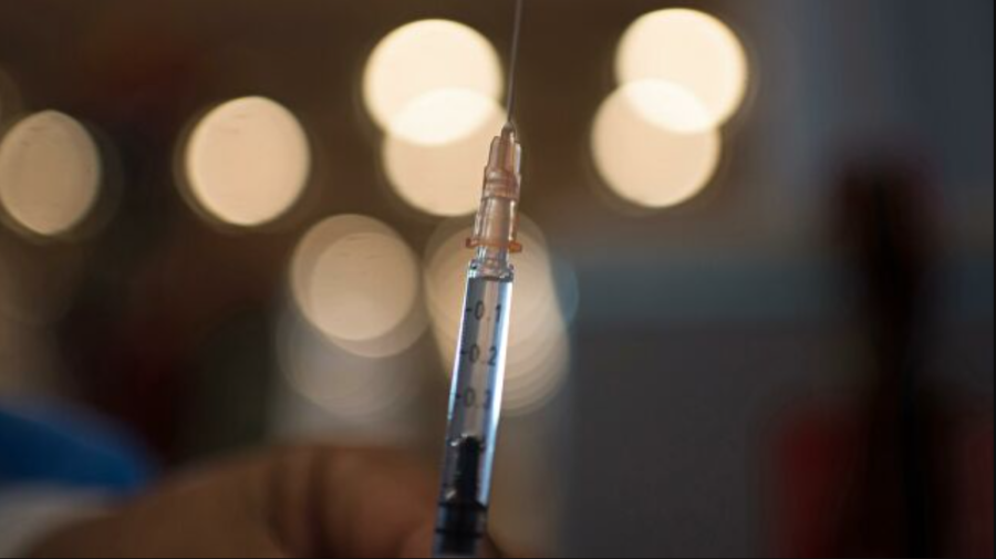 Ratele scăzute de vaccinare a populației pot duce la mutații cardinale ale coronavirusului. Explicația specialistului