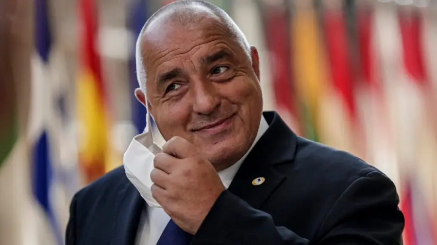 Alegeri în Bulgaria: Partidul fostului premier pe locul 1, la diferență mică de unul populist condus de un cântăreț