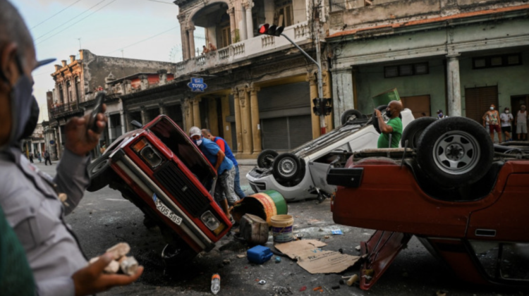 Proteste în Cuba: Havana acuză SUA că provoacă „tulburări sociale”. În polemică intervine și Rusia