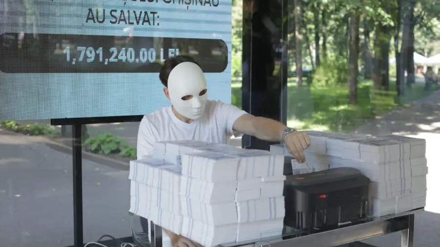 VIDEO, FOTO Fluieră finalul! Cetățenii Chișinăului au salvat peste 21 mln de lei de la distrugere