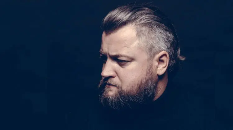 „Oare… atât de ieftini am devenit?” Mesaj emoționant al artistului Vali Boghean, în ajun de alegeri. Până la lacrimi!