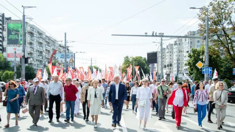 PROTESTUL PSRM de la CSJ, în DIRECT pe RLIVE TV și RLIVE.MD!