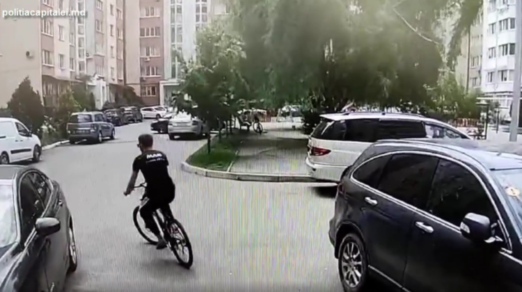 Furt ziua în amiaza mare! Un tânăr de 27 de ani, cercetat penal după ce s-a „îmbogățit” cu o bicicletă