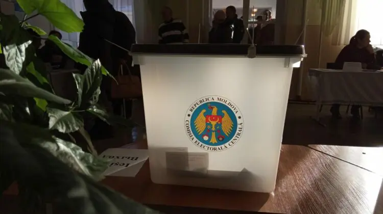 Secții de votare rămase, în plin proces electoral, fără LUMINĂ! S-a întâmplat la Chișcăreni, dar și la Călărași