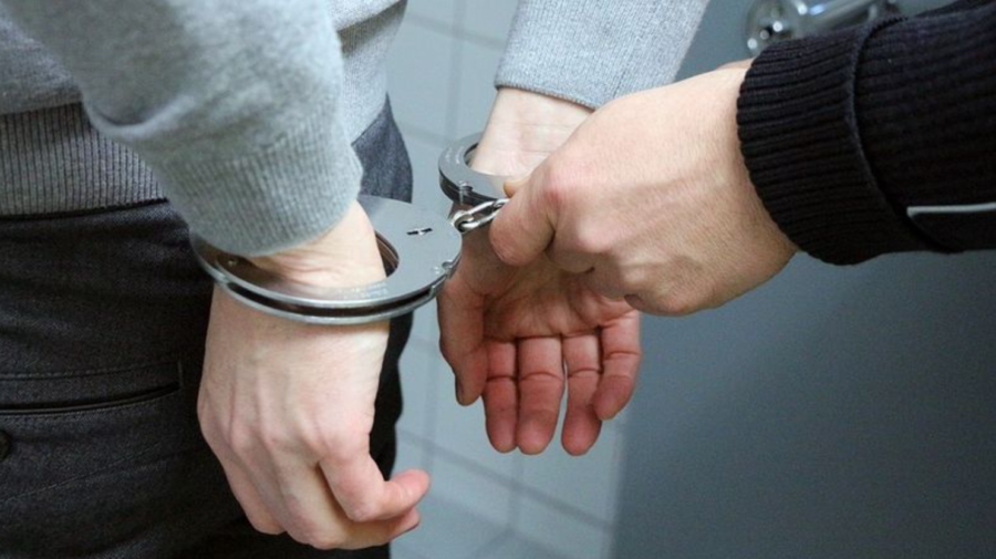 „Pedofilul” de la Ciocana, plasat în AREST pentru 30 de zile. Ce pedeapsă riscă INDIVIDUL