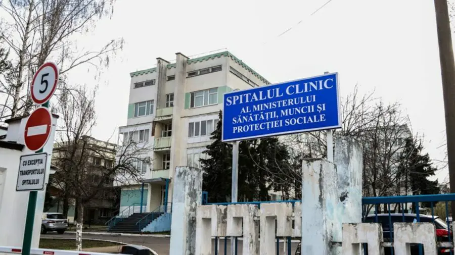 Cine-i secretarul de stat de la MSMPS care râvnește la fotoliul de director al unui spital! Sunt 5 candidați