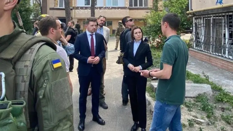 FOTO, VIDEO Primele imagini cu Maia Sandu în Ucraina. A vizitat orașele unde rușii au comis cele mai grave atrocități